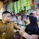 Jelang Nataru 2025/2026, Gubernur Banten Andra Soni Tinjau Pasar Ciruas: Pastikan Stok Aman dan Harga Stabil​