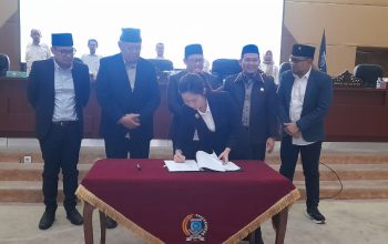 Raperda Pesantren Disahkan, DPRD Tangsel Tegaskan Komitmen Partisipasi Publik