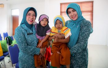 Tinawati Andra Soni Intensifkan Gerakan PMT bagi Balita Kurang Gizi