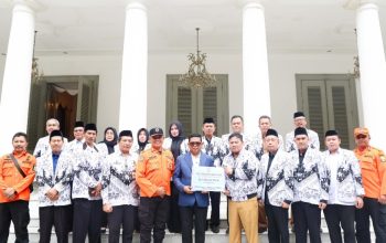 PGRI Banten Peduli Kemanusiaan di Sumatra,Gubernur Andra Soni Salurkan Bantuan Rp1 Miliar