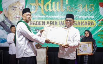 Hadiri Haul Ke-345 Raden Aria Wangsakara, Gubernur Andra Soni Tegaskan Komitmen Lanjutkan Perjuangan Leluhur Melalui Pembangunan