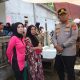 Kapolresta Tangerang dan Ketua Bhayangkari Salurkan Bantuan Bagi Korban Tanah Longsor di Cisoka