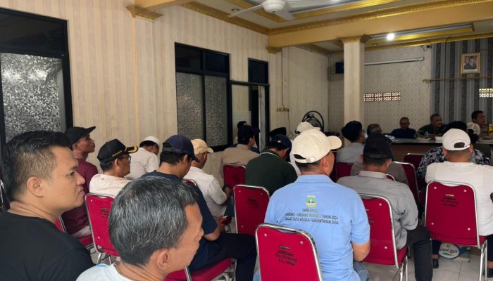 Dukung Pencegahan Stunting Bhabinkamtibmas Hadiri Program Grebek Posyandu di Desa Bojong