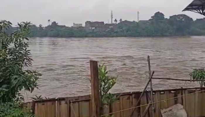 Sirine Berbunyi, Sungai Cisadane Berstatus Waspada