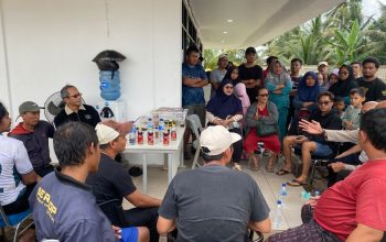 Warga Perumahan Grand Harmoni Balaraja Geruduk Kantor Developer