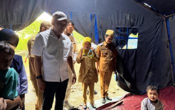 DPRD Kabupaten Serang dan PT Jawa 7 Bersinergi Bantu Korban Banjir di Tanara