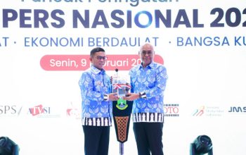 Gubernur Andra Soni Raih Penghargaan PWI Awards pada HPN 2026 di Provinsi Banten
