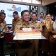 Moment Hari Pers Nasional, Wali Kota Tangerang Potong Tumpeng dan Jenguk Wartawan yang Alami Kecelakaan
