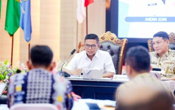 Pimpin Rapim OPD, Gubernur Andra Soni Minta Kinerja dan Layanan ke Publik Ditingkatkan