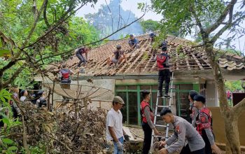 Polres Ciamis Kawal Pembongkaran Rutilahu di Winduraja, Wujud Nyata Kepedulian Polri kepada Masyarakat