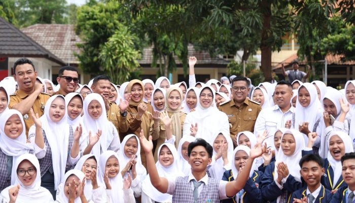 Dari Mancak hingga Anyer, Sekolah Gratis Hadirkan Harapan Baru bagi Siswa Banten
