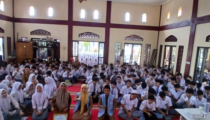 Pemprov Banten Bekali Siswa SMK di Pandeglang Pendidikan Antikorupsi
