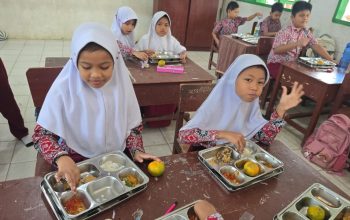 Usai Libur Sekolah, SPPG Kota Tengah Salurkan 3.959 Porsi Makan Bergizi Gratis ke Penerima Manfaat di Sergai