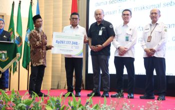 Gubernur Andra Soni Minta Pelaku Usaha Prioritaskan Keselamatan Pekerja