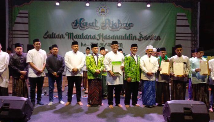 Haul Akbar Sultan Maulana Hasanuddin ke-470 H, DMI Kabupaten Serang Lantik Pengurus Baru 2026–2031