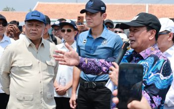 Bupati Maesyal Sambut Kunjungan AHY ke Kampung Nelayan Ketapang Mauk