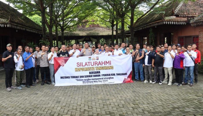Jelang May Day, Kapolresta Tangerang Ngopi Bareng Serikat Buruh