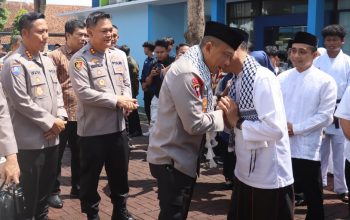 Kunjungan Kapolda Jabar di Ponpes Darussalam Ciamis, Perkuat Sinergi Polri dan Pesantren
