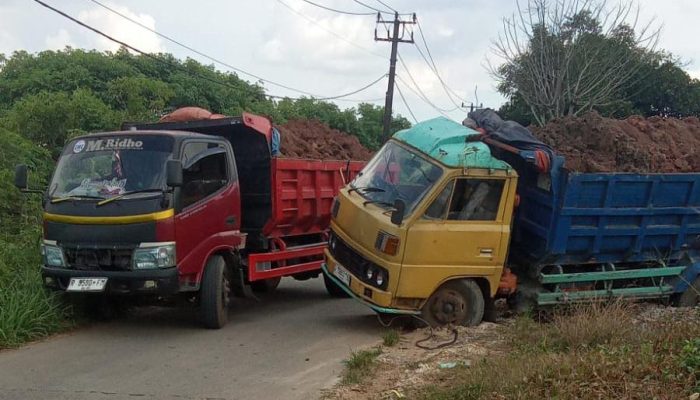 Satpol PP Diminta Tutup Galian Tanah Ilegal di Sindang Jaya