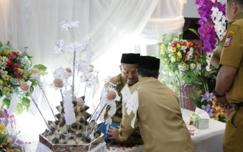 Wali Kota Tanjungbalai Tunaikan Ibadah Haji, Pemko Tanjungbalai Gelar Tepung Tawar