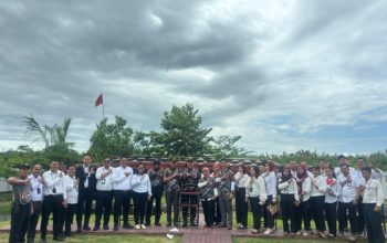 BRI BO Tanjung Balai Serahkan Bantuan Tenda ke Lanal TBA