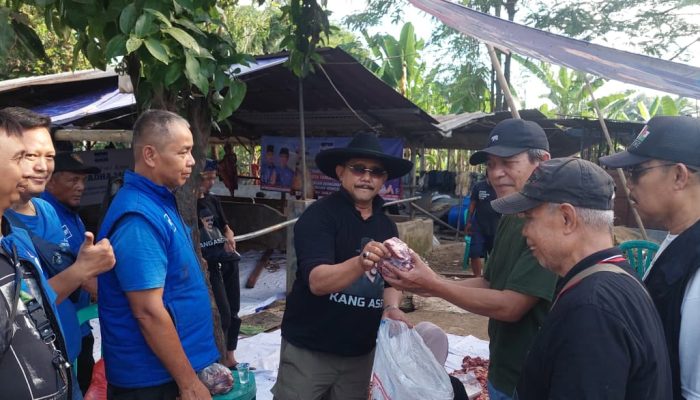 Dengan Berkurban Menguatkan Konsolidasi Umat dan Kader, DPC Partai Demokrat Kota Tangerang Sembelih 6 Hewan Kurban