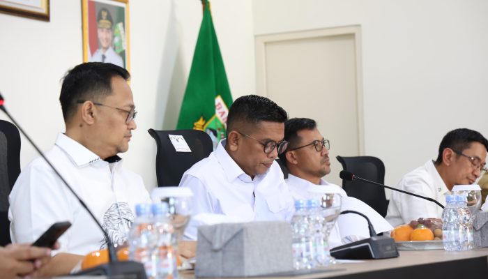 Gubernur Andra Soni Gandeng BPJT dan Operator Tol Tingkatkan Pelayanan Jalan Tol di Banten