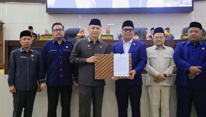 LKPj 2025 Disahkan, Pemprov Banten Komitmen Tindaklanjuti Rekomendasi DPRD