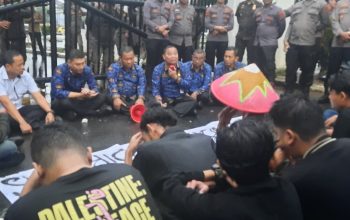 Sekda Banten Paparkan Program Sekolah Gratis saat Temui Mahasiswa