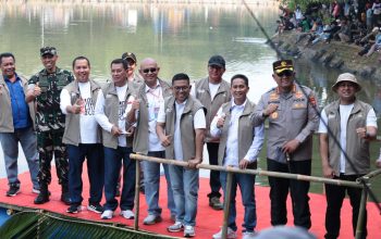 Gubernur Banten dan Bupati Tangerang Rayakan May Day Bersama Ribuan Buruh