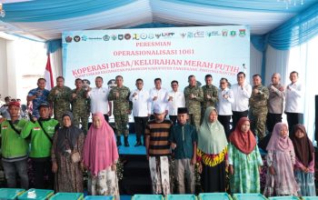 Bupati dan Gubernur Banten Hadiri peresmian Koperasi Desa Merah Putih Desa Ciakar Oleh Presiden Secara Virtual