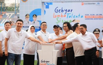 Mendikdasmen Abdul Mu’ti Apresiasi Terobosan Andra Soni Gratiskan Sekolah Swasta di Banten