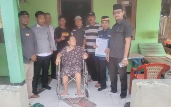 Penerima Bantuan Kursi Roda Apresiasi Dinas Sosial Kab Tangerang