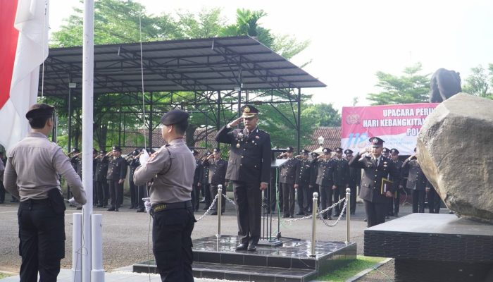 Semangat Kebangkitan Nasional Menggelora di Polres Banjar, Upacara Harkitnas Berlangsung Khidmat