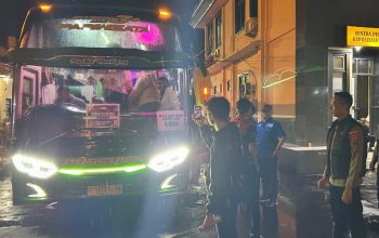 54 Buruh Perwakilan Dari Banjar Berangkat ke Monas, Polres Banjar Pastikan Perjalanan Lancar Tanpa Hambatan
