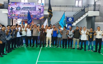 Kapolres Ciamis Buka Turnamen Bulu Tangkis Journalist Sport Exhibition