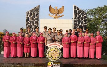 Kapolres Ciamis Pimpin Ziarah dan Tabur Bunga di TMP Imbanagara, Wujud Penghormatan Polri kepada Jasa Para Pahlawan