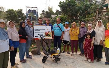 PERTAGAS Dukung Pengelolaan Sampah dan Ketahanan Pangan melalui Bantuan Mesin Cultivator