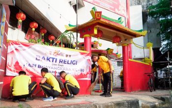 Polres Banjar Bersihkan Masjid, Gereja hingga Klenteng, Wujudkan Semangat Toleransi Sambut Hari Bhayangkara ke-80