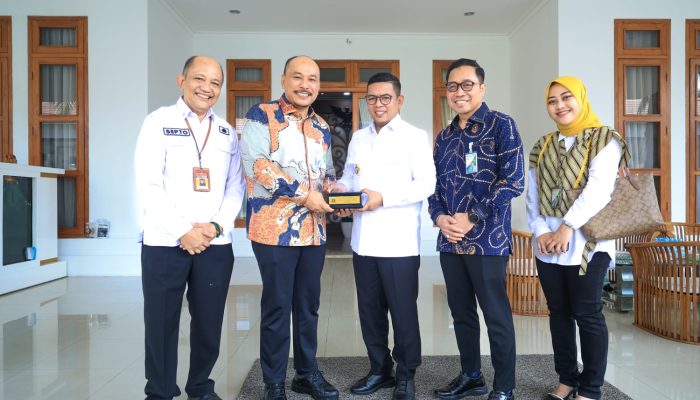 Terima Kunjungan Kepala BPJS Ketenagakerjaan Banten, Gubernur Andra Soni Berharap Perkuat Sinergitas