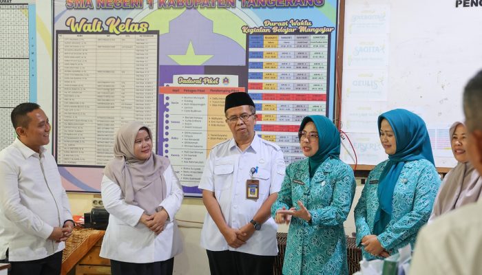 Tinawati Andra Soni Ajarkan Siswa Membiasakan Diri Tidak Menunda Pekerjaan