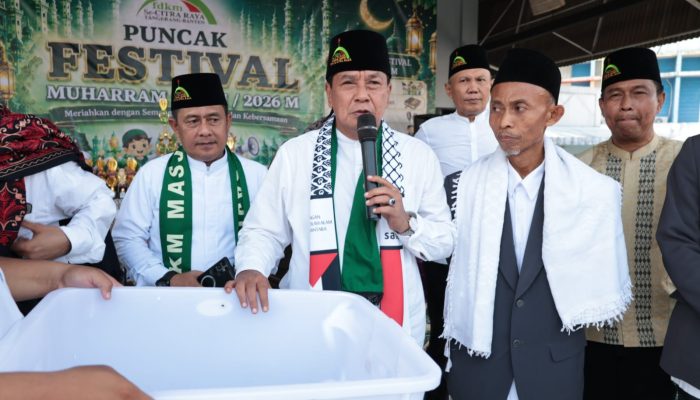 Bupati Maesyal Lepas Pawai Ta’aruf 1 Muharram