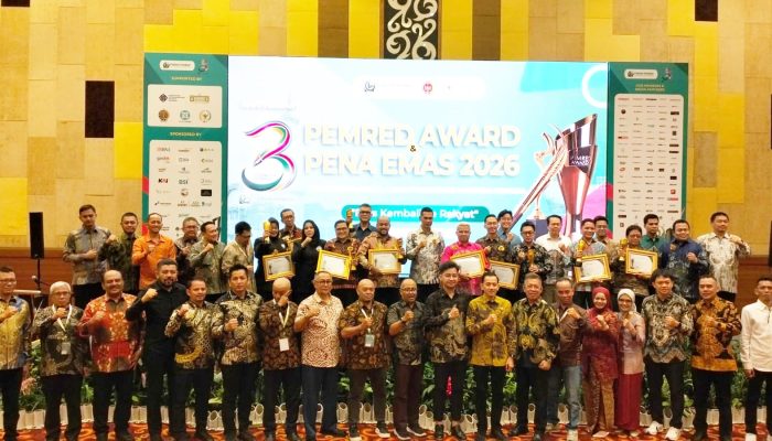 67 Tokoh Nasional Terima Pimred Award dan Pena Emas 2026, FPRMI Apresiasi Pemimpin yang Dekat dengan Pers