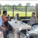 Bhabinkamtibmas Beting Kuala Kapias Ajak Warga Jaga Kamtibmas dan Jauhi Hoaks