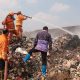 Bupati Maesyal Kawal Pemadaman TPA Jatiwaringin