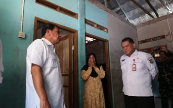 Bupati Tinjau Pembangunan Bedah Rumah di Tigaraksa