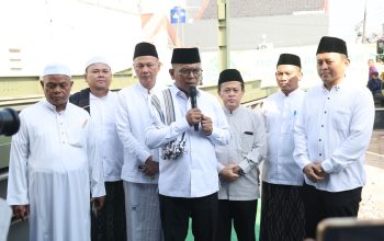 Gubernur Andra Soni Berharap Masjid menjadi Pusat Peradaban