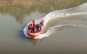 Remaja Asal Kademangan Hilang di Sungai Cisadane, Warga Gelar Doa Bersama
