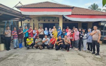 Sambut HUT RI, Polsek Tanjung Balai Utara Bersama Forkopincam Gelar “Jumat Bersih”