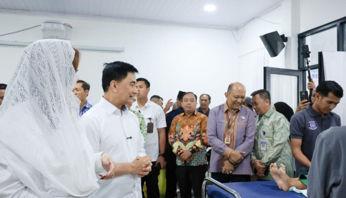 Wagub Dimyati Apresiasi Sunatan Massal Gratis oleh Organisasi Pendekar 08 Banten